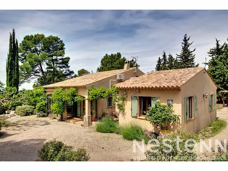 maison de luxe à vendre à tourtour