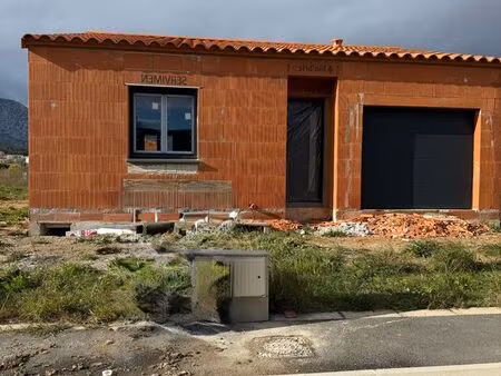villa 3 pièces 60 m²