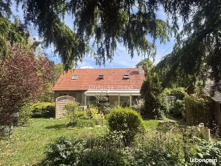 pavillon 4 pièces 100 m²