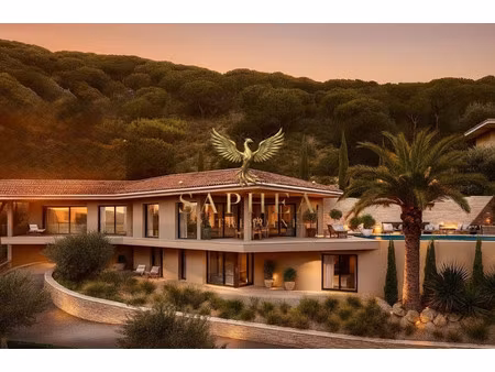 villa de luxe à vendre à grimaud