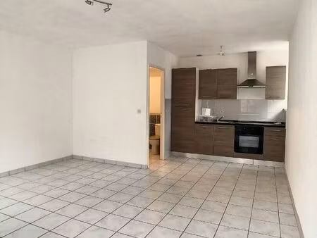 studio 1 pièce 26 m²