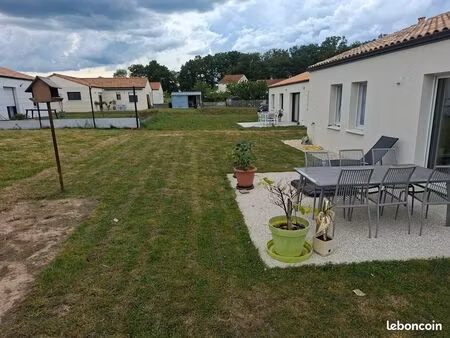 maison plain-pied t4 avec garage et jardin – bellevigny