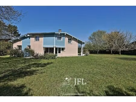 magnifique villa d'architecte sur grand terrain constructible et division parcellaire