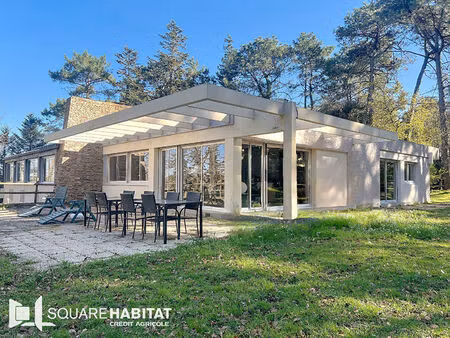 maison d'architecte dans un cadre verdoyant à ploemeur