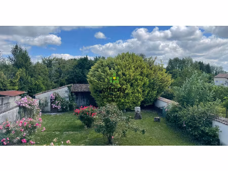 maison 4 pièces - 104 m²