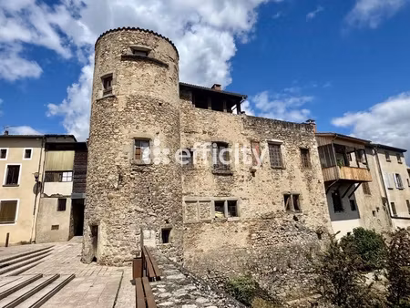 maison 13 pièces - 408 m²