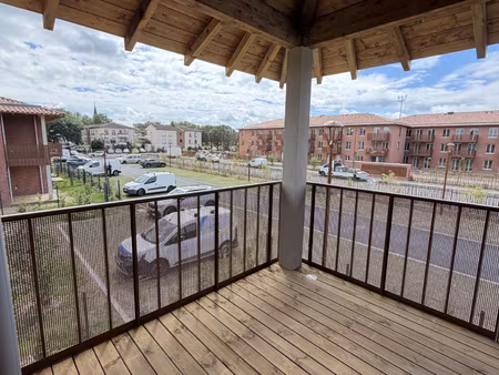 louer appartement t4 neuf en copropriété avec balcon et park