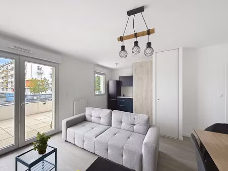 location appartement 3 pièces  60.46m²  saint