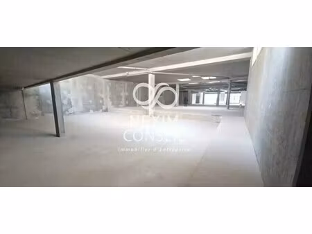 location commerce bezons 95870 990m²