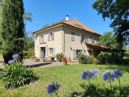 domaine d'exception à aire-sur-l’adour : un écrin de nature en plein cœur de ville