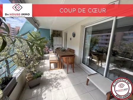 dans résidence sécurisée de bon standing. bel appartement 2 pièces lumineux en deuxième li
