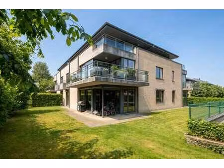 waterloo – appartement en rdc avec jardin (2ch/sdb/parking)
