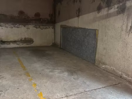 vente parking 12 m²