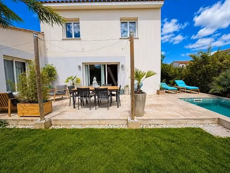maison moderne 4 chambres avec piscine
