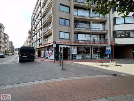 handelsgelijkvloers 110m² - leopold i-plein