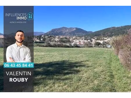 terrain constructible à vendre