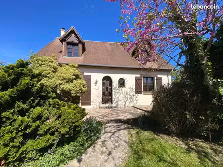 maison 6 pièces 117 m²