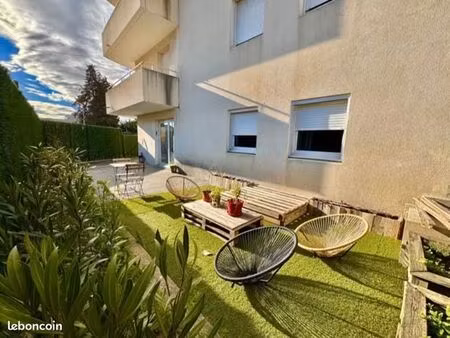 t3 52 m² avec grande terrasse  piscine  parking sécurisé – tram à pied – montpellier