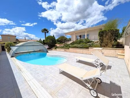 villa 5 pièces 156 m²