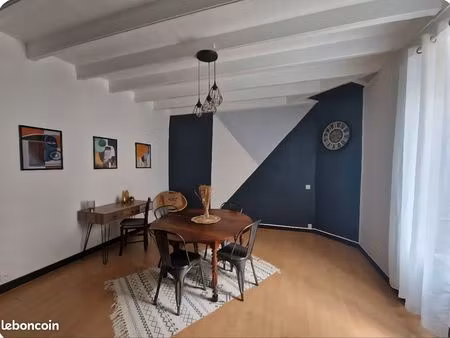maison de bourg meublée