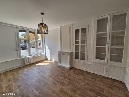 appartement 3 pièces 80 m²