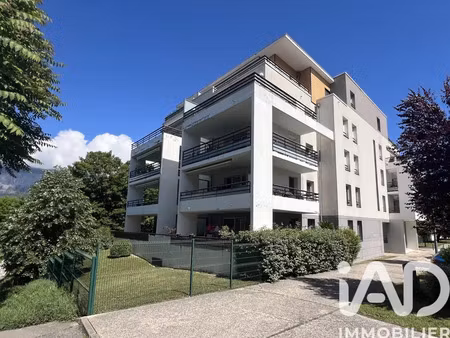appartement à domène (38420)