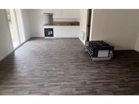 location maison  84.03 m² t-3 à lizy-sur-ourcq  1 012 €