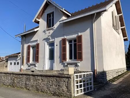 maison montceau les mines