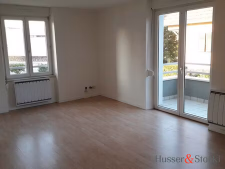 très grand t1 balcon parking hoerdt
