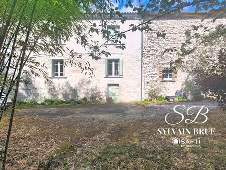 maison en pierre quercy blanc avec hangar et grange – potentiel rénovation totale