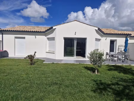 vente maison 4 pièces 108 m² semussac (17120)