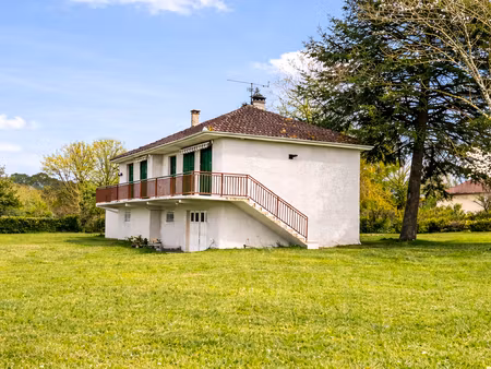maison lumineuse 110m² avec fort potentiel d'agrandissement  jardin arboré de près de 7000