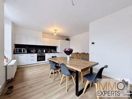 appartement rénové dans le centre d'andenne