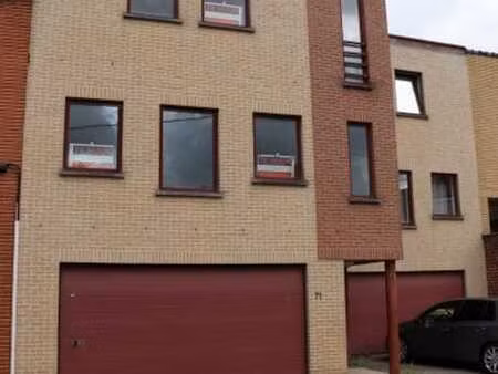 spacieux duplex 4 chambres
