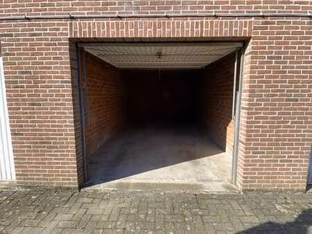 garagebox ideaal voor wagen of opslag