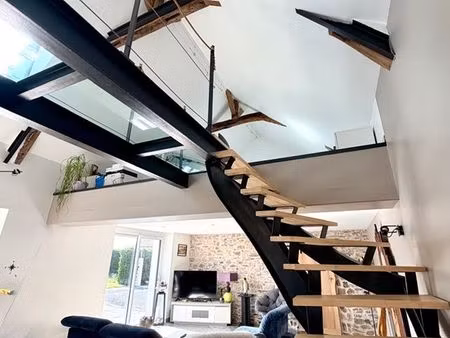 maison 6 pièces 165 m²