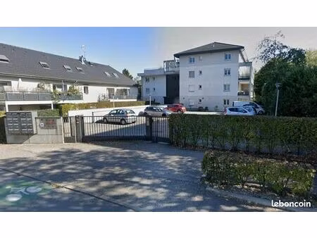 t3 avec terrasse et garage