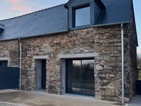 location meublée maison 3 pièces 72 m² à sainte-anne-sur-vilaine (35390)  750 €