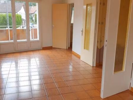 appartement 3 pièces 80 m²