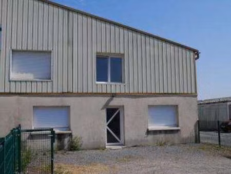 location maison à bourguébus (14540) : à louer / 130m² bourguébus