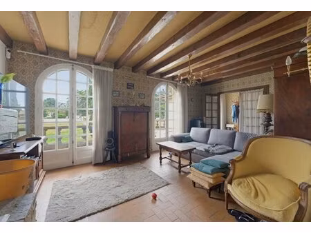 maison de 99 m2 à rénover sur parcelle de 9800 m2 - mérignac
