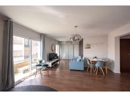 appartement t3 - 75 m2 -dernier étage centre-ville de perp