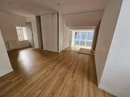 vente appartement 2 pièces à auray centre ville historique (56400) : à vendre 2 pièces / 4