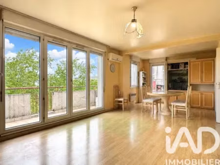 duplex à la courneuve (93120)