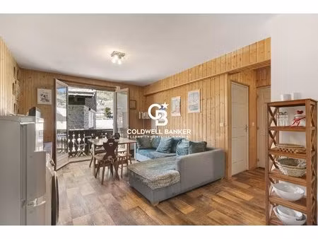 charmant 2 pièces aux pieds des pistes : idéal pied-à-terre ou investissement