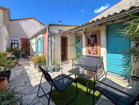 coup de coeur  plein centre maison 2ch avec terrasse