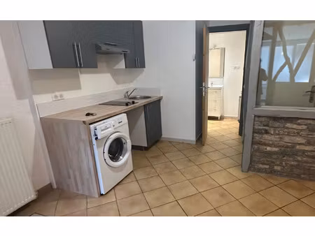 location appartement  35.7 m² t-2 à boves  600 €