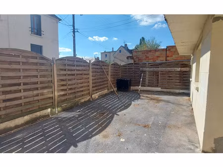 location appartement  m² t-3 à château-thierry  621 €