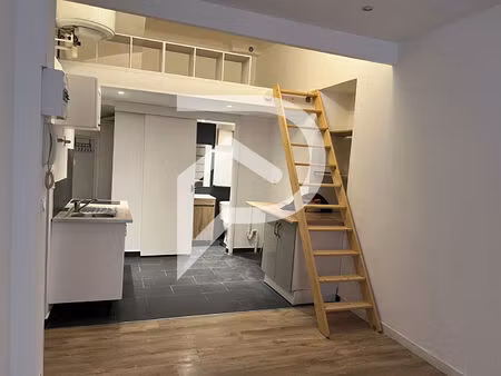 appartement 83190 1 pièce(s) 20 m2+ mezzanine + grande cave privative