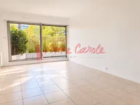 appartement 3 pieces 65 m2 residence standing